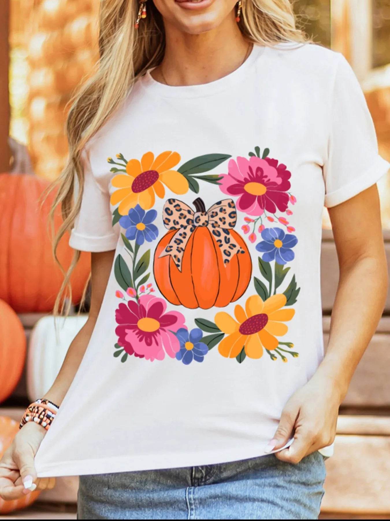🎃🌸 Pumpkin Floral Graphic Round Neck T-Shirt 🍂✨ - Patelcreations