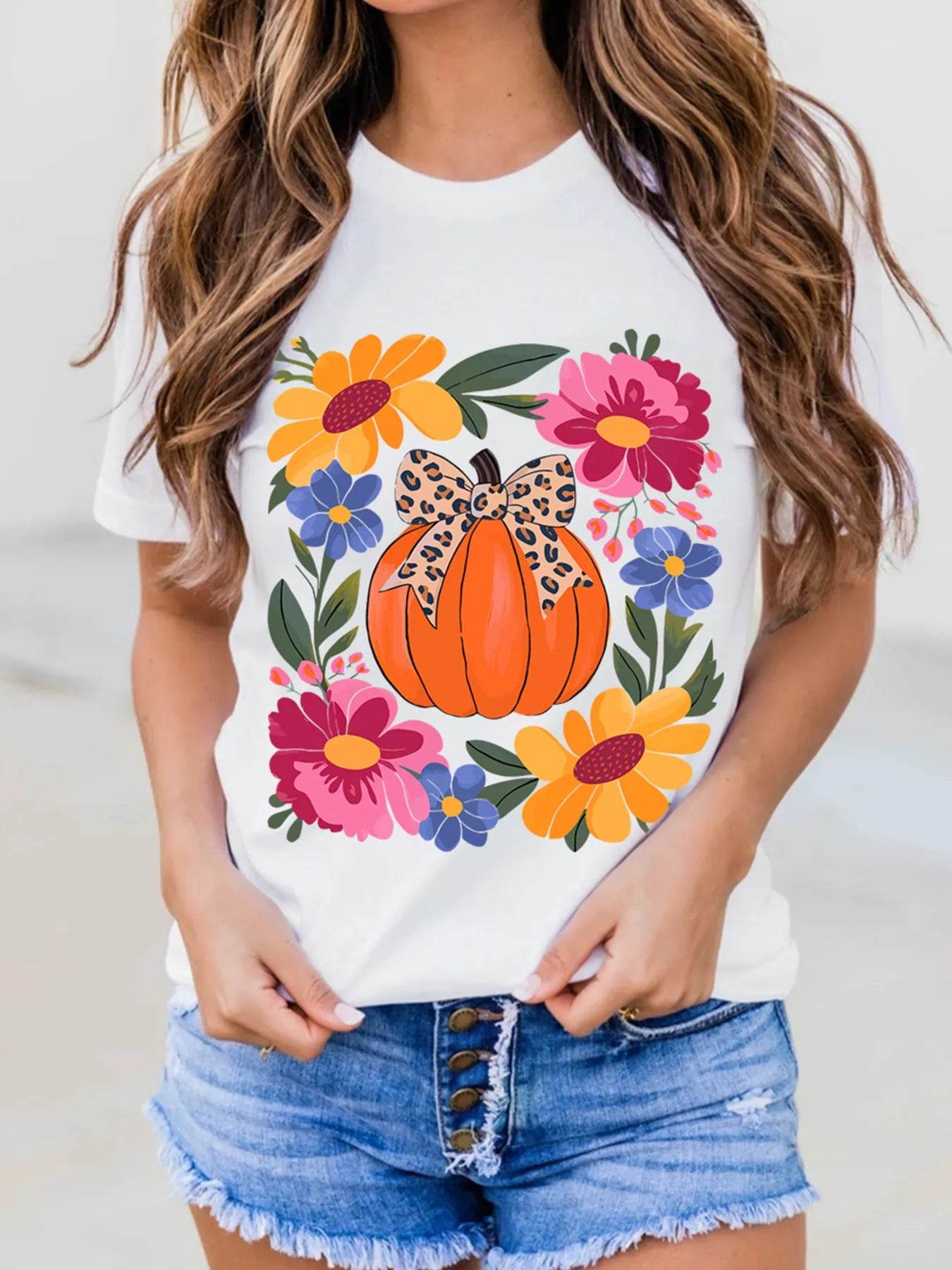 🎃🌸 Pumpkin Floral Graphic Round Neck T-Shirt 🍂✨ - Patelcreations