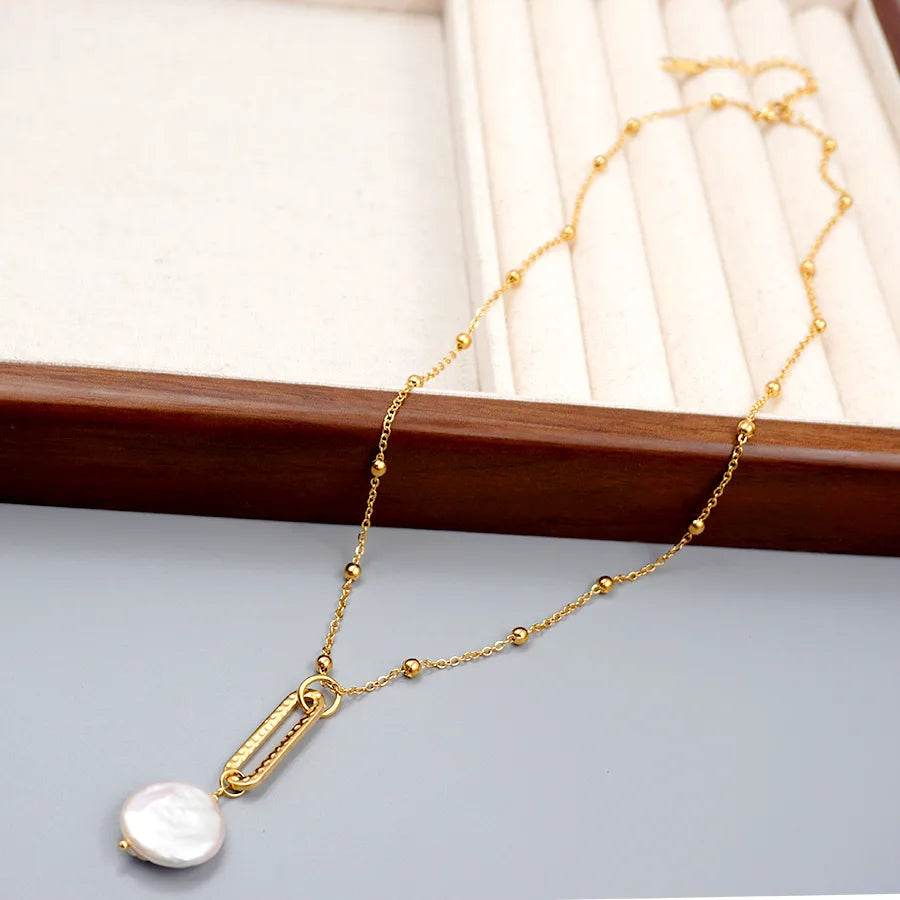 Vintage Gold-Plated Pearl Pendant Necklace - Timeless Elegance - Patelcreations